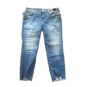 Silver Jeans Co. Suki Straight Jean 18. NWT